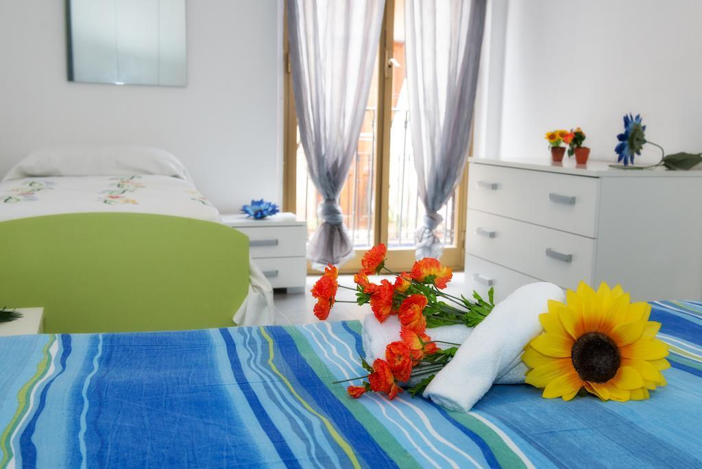 شقة Casa Longo 2 كاستيلاّماري ديل غو الغرفة الصورة