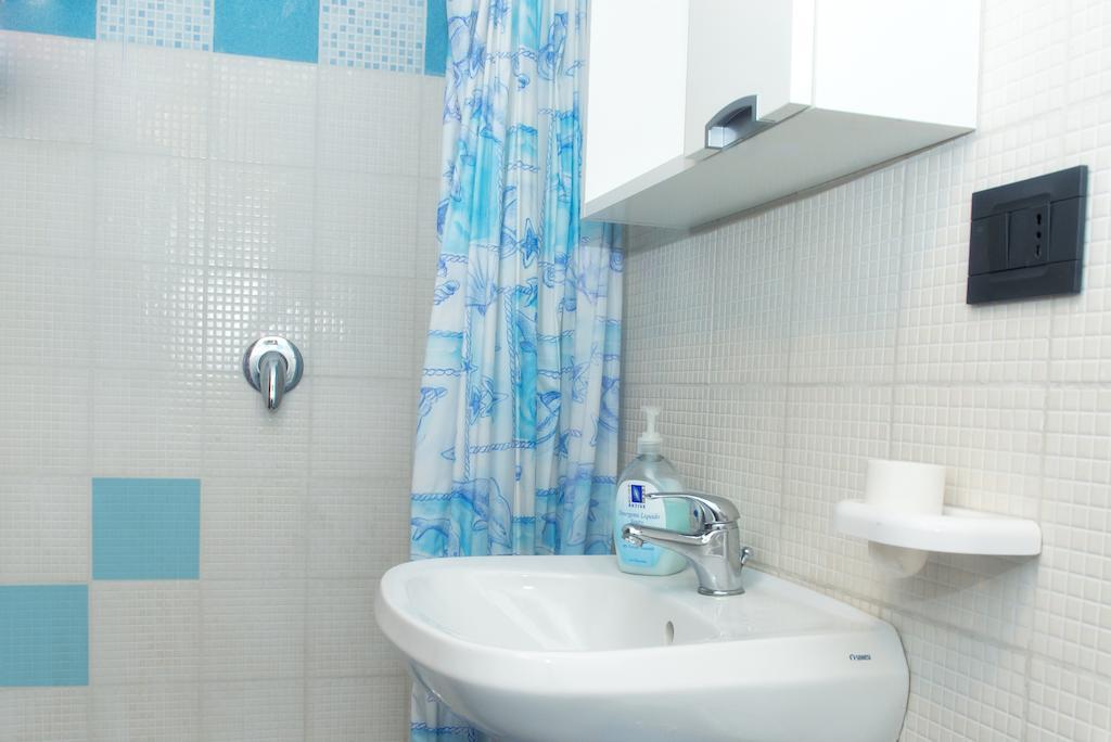 شقة Casa Longo 2 كاستيلاّماري ديل غو الغرفة الصورة