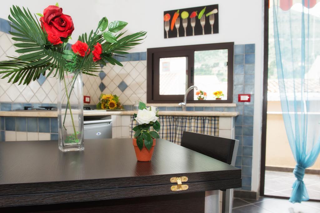شقة Casa Longo 2 كاستيلاّماري ديل غو الغرفة الصورة