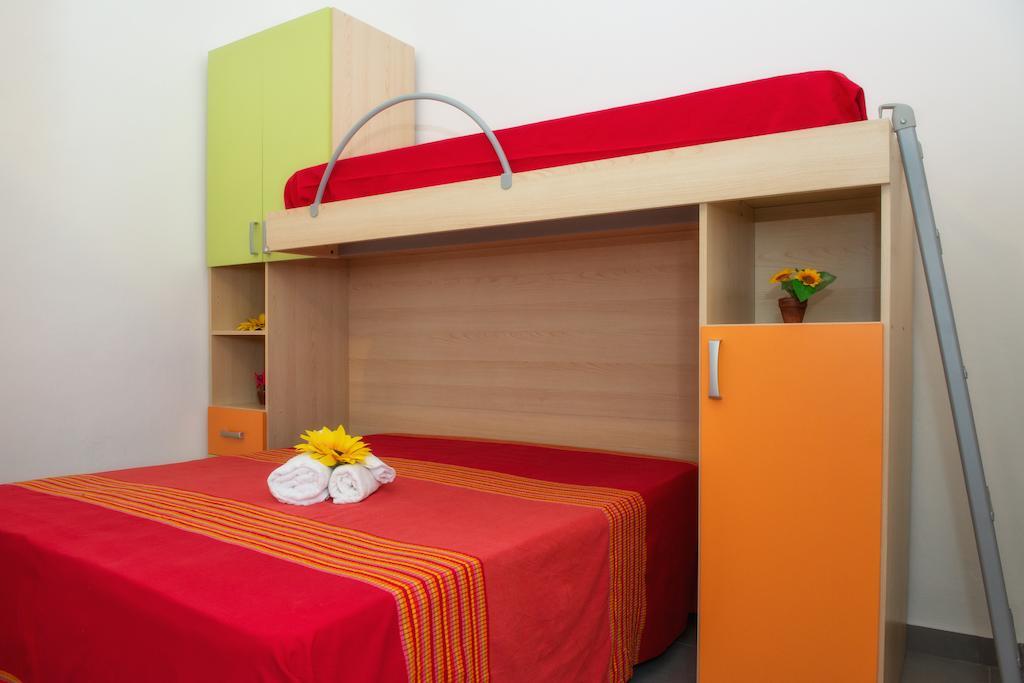 شقة Casa Longo 2 كاستيلاّماري ديل غو الغرفة الصورة